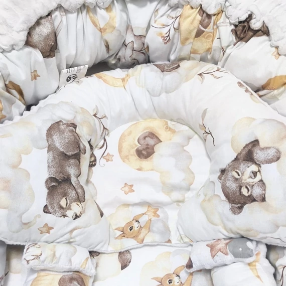 BLBSBaby Többfunkciós babafészek szűkítővel - Erdei állatok